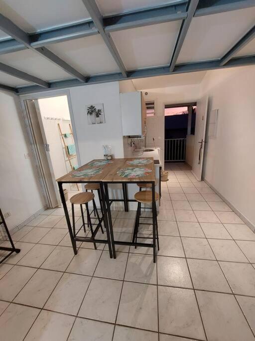 Ferienwohnung Le Ti Papangue Saint Pierre Exterior foto